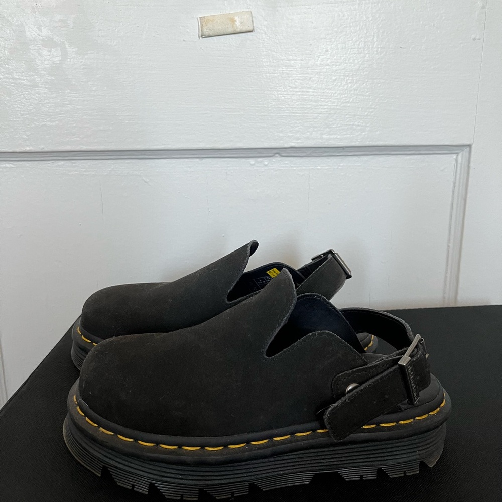 Dr Martens ZebZag mule